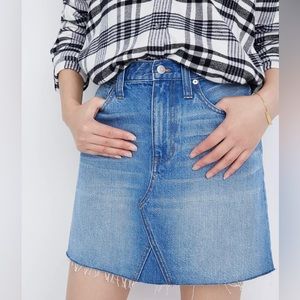 Madewell Denim Skirt Size 25